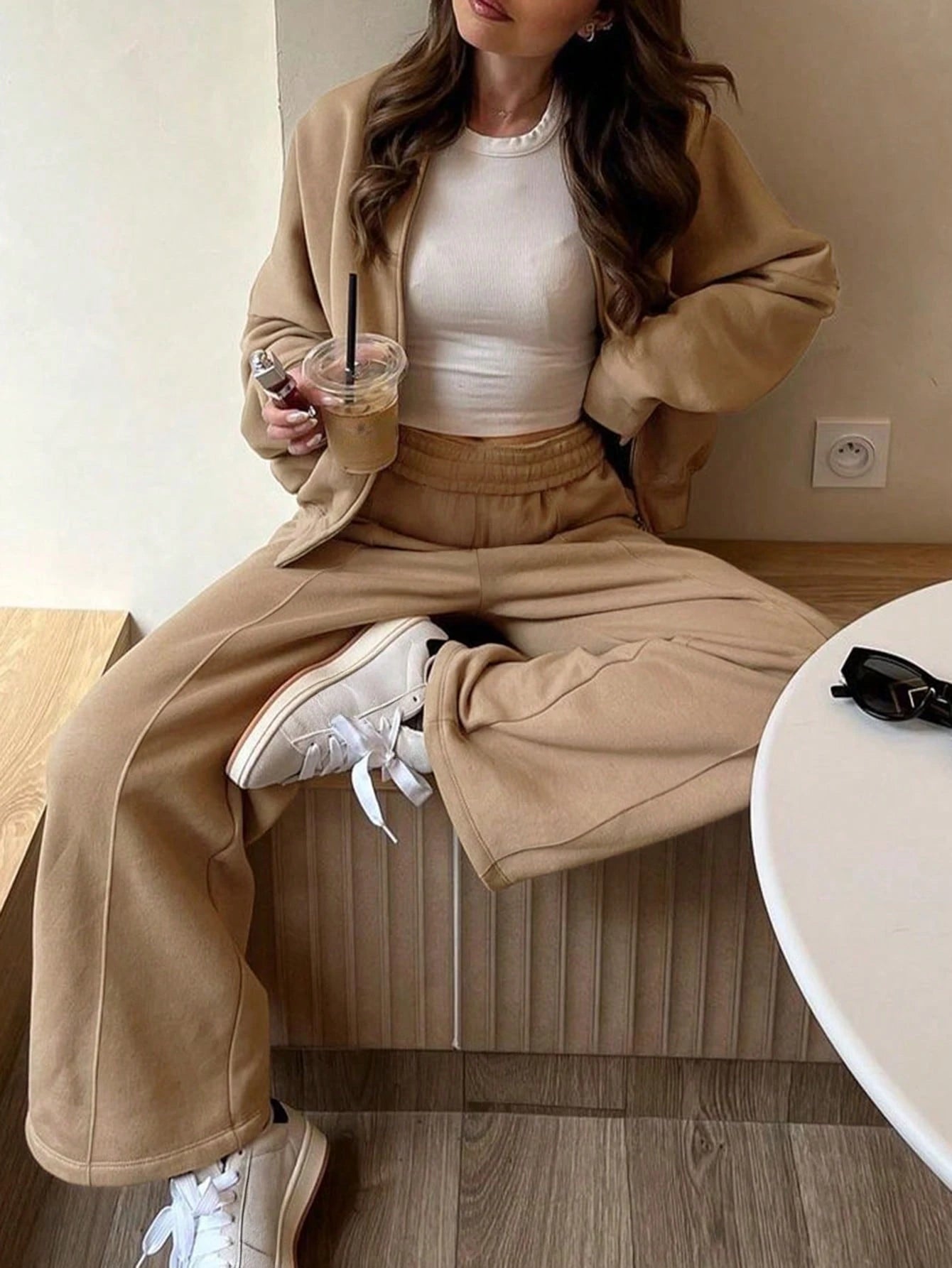 GAOVOT Women's Sweatshirt Two Pieces Fall/Winter Casual Casual Commuting Street Stand Collar Cardigan Coat And Loose Wide Leg Straight Pant Suit