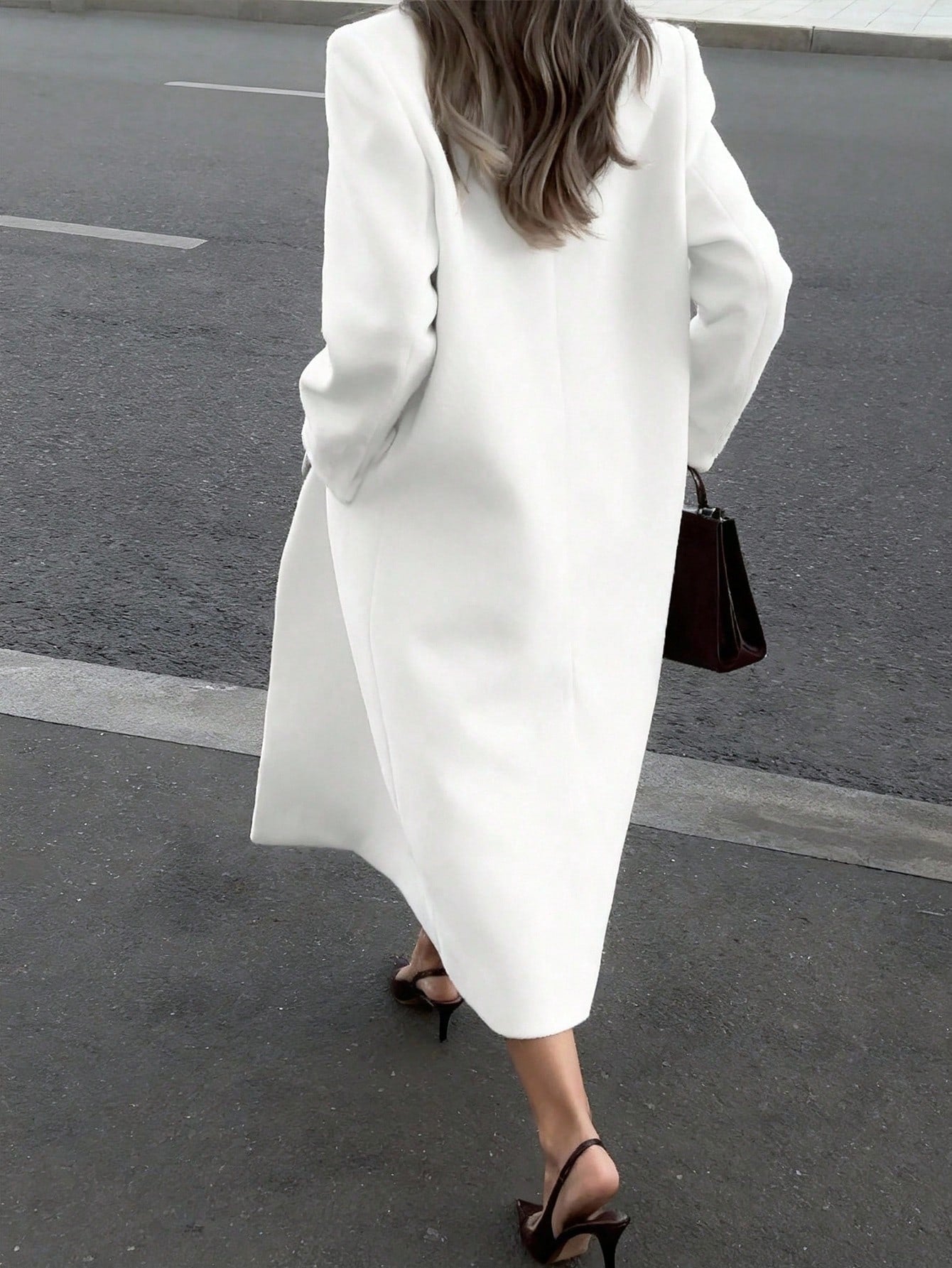 Elegant Minimalist High-End Vintage Commuting Elegant Long Coat, White Loose Overcoat, Black